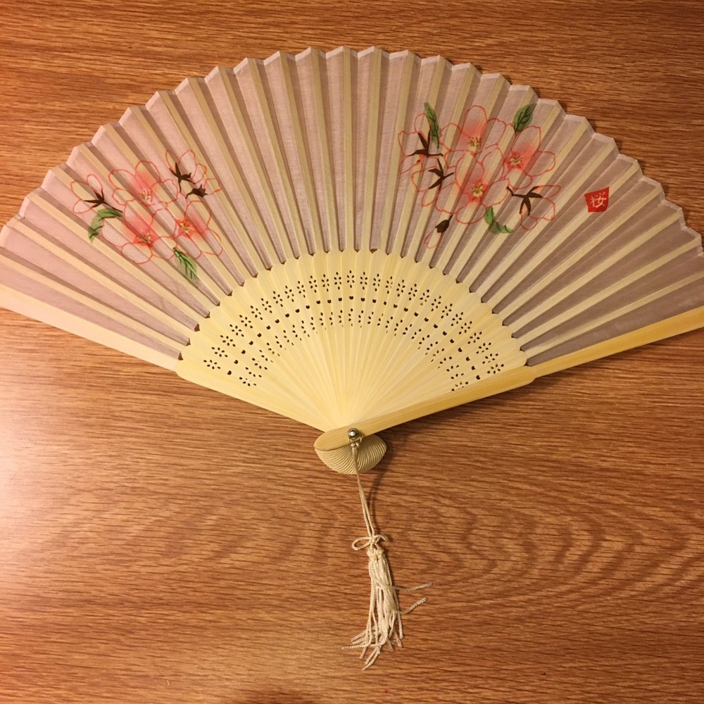 NIB Japanese Sakura Folding Fan w/Tassel